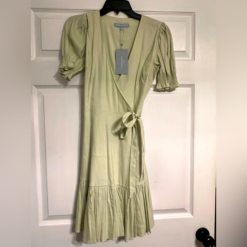 Gorgeous light green wrap dress! Antonio Melani. Size 2.
